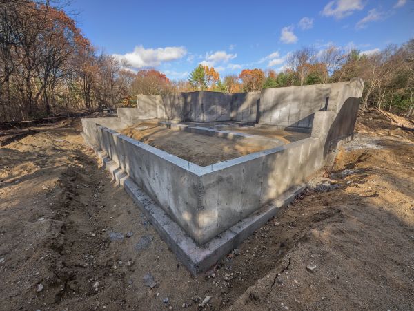 Cost of Foundation Wall Pouring in Palm City