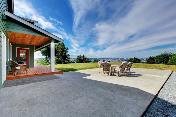 Cost of Backyard Concreting in Palm City