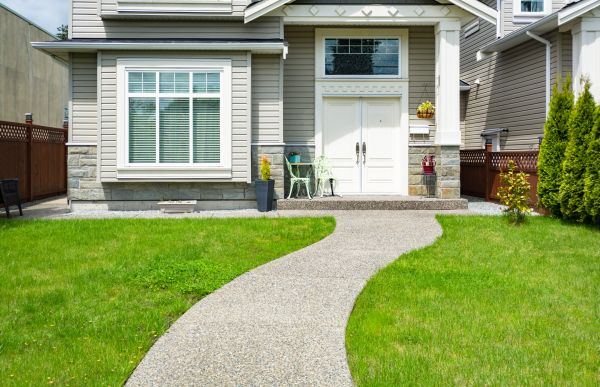 Cost of Concrete Path Construction in Palm City